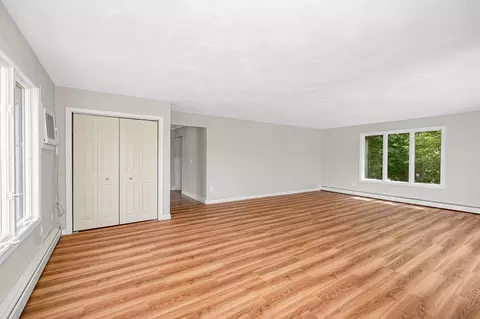 13 Mount Ave, Worcester, MA 01606 photo 12