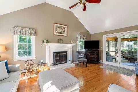 3 Jonathans Way, Upton, MA 01568 photo 16
