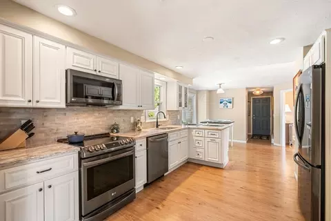 3 Jonathans Way, Upton, MA 01568 photo 14