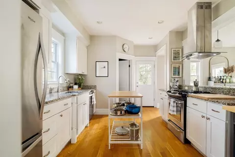 Kitchen - 338 Beech St, Roslindale, MA 02131 photo 4 of 5