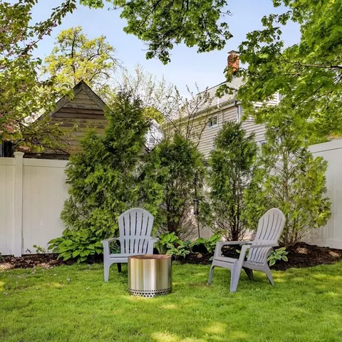Exterior - 338 Beech St, Roslindale, MA 02131 photo 2 of 6