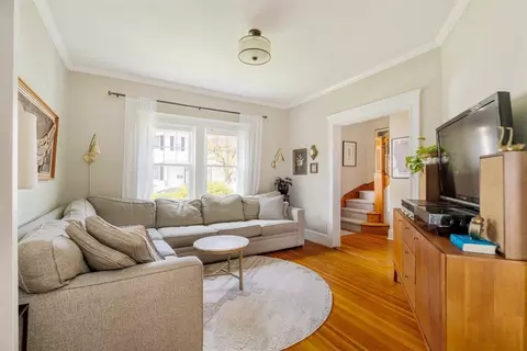 Living - 338 Beech St, Roslindale, MA 02131 photo 3 of 3