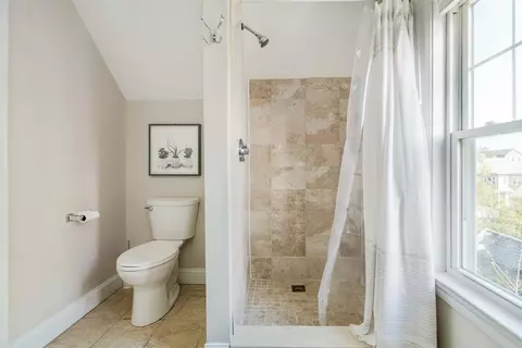 Bath - 338 Beech St, Roslindale, MA 02131 photo 5 of 5