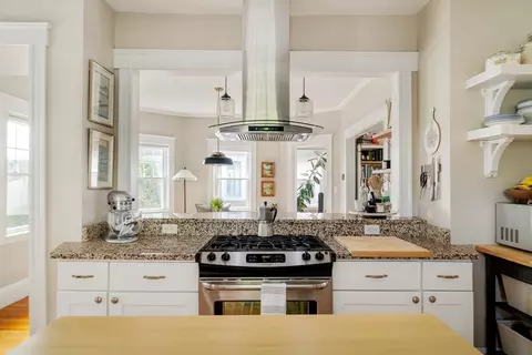 Kitchen - 338 Beech St, Roslindale, MA 02131 photo 2 of 5