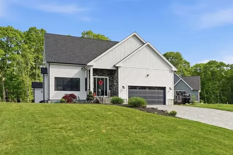 193 Tess Abigail Ln, Swansea, MA 02777