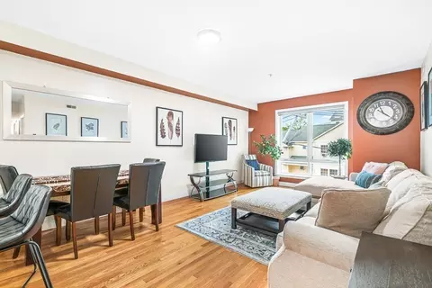 15 Guild St #302, Boston, MA 02119