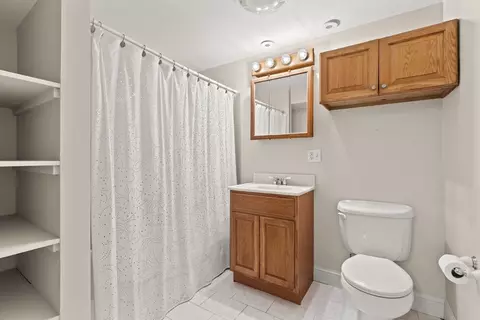 Bath - 6 Shetland Rd, Marblehead, MA 01945 photo 6 of 6