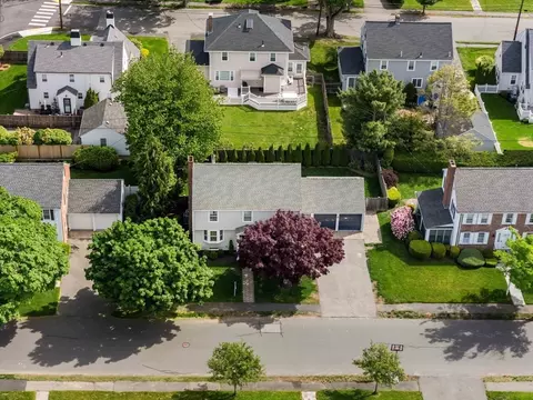 View/Area - 6 Shetland Rd, Marblehead, MA 01945 photo 2 of 3