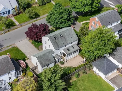 View/Area - 6 Shetland Rd, Marblehead, MA 01945 photo 1 of 3