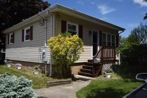 78 Munsey Ave, Swansea, MA 02777
