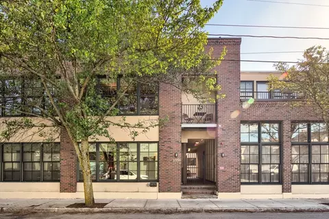 100 Erie St #10, Cambridge, MA 02139