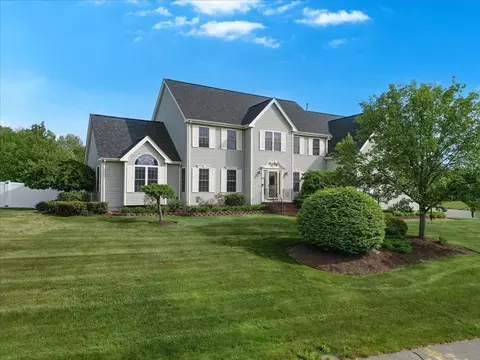 11 Copper Beech, West Bridgewater, MA 02379