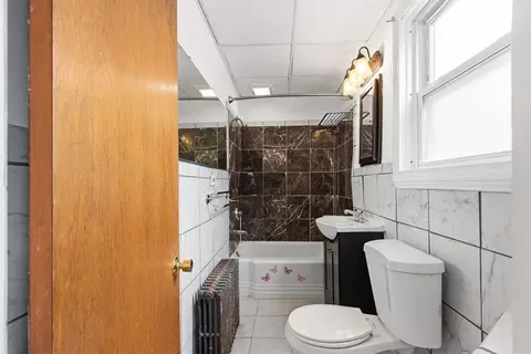 Bath - 27 Cook St, Fall River, MA 02724 photo 1 of 4