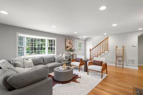 49 Walpole St, Dover, MA 02030 photo 15