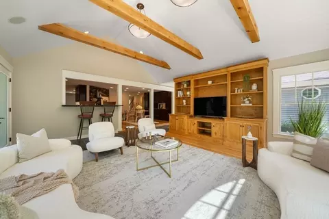 49 Walpole St, Dover, MA 02030 photo 5