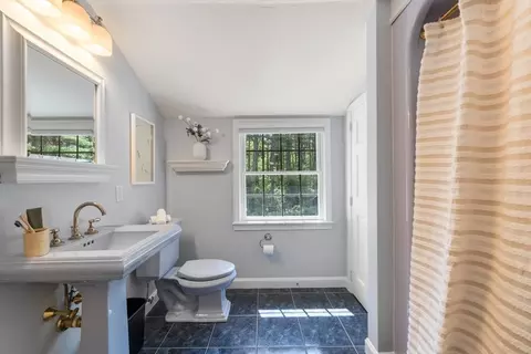 49 Walpole St, Dover, MA 02030 photo 25