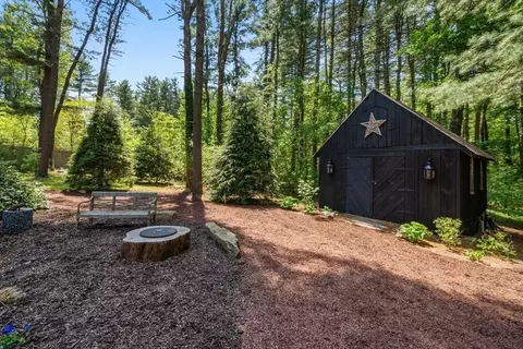49 Walpole St, Dover, MA 02030 photo 33