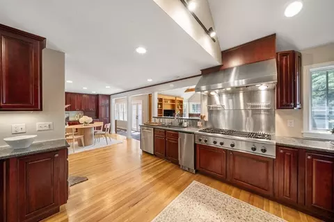 49 Walpole St, Dover, MA 02030 photo 10