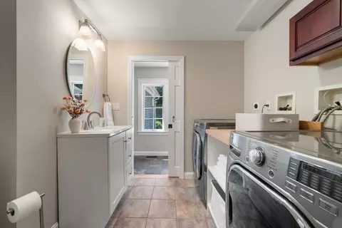 49 Walpole St, Dover, MA 02030 photo 17