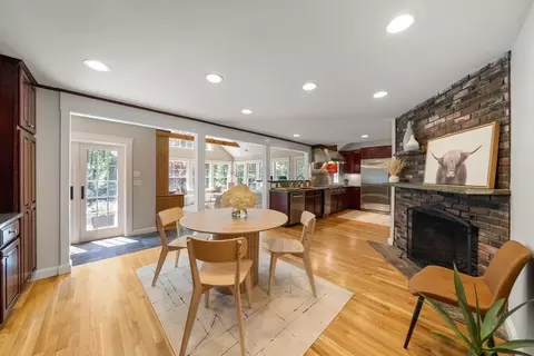 49 Walpole St, Dover, MA 02030 photo 6