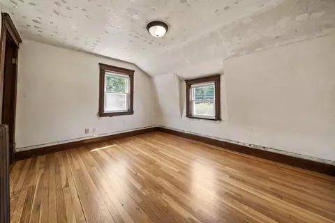 Bedroom - 201 Dodge St, Beverly, MA 01915 photo 4 of 6