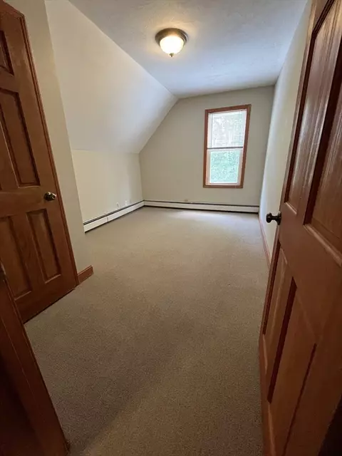 Bedroom - 44 Pine Hill Rd, Worcester, MA 01604 photo 2 of 3