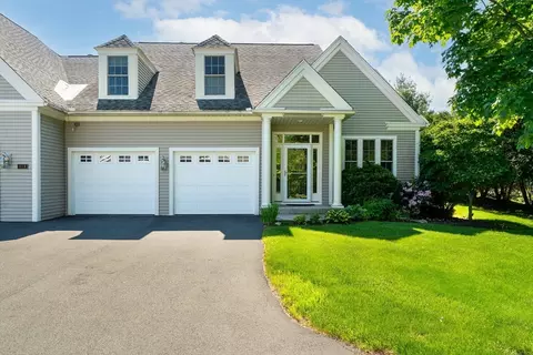 359 Main #1B, Easthampton, MA 01027