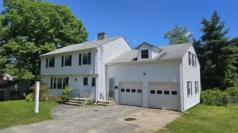 232 Grove St, Paxton, MA 01612