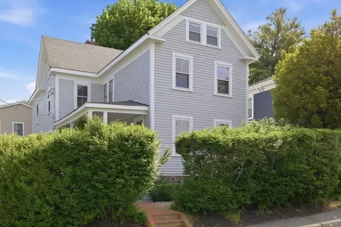 55 Lincoln Ave, Marblehead, MA 01945