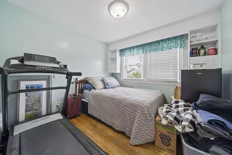 Bedroom - 15 D St, Hull, MA 02045 photo 6 of 6