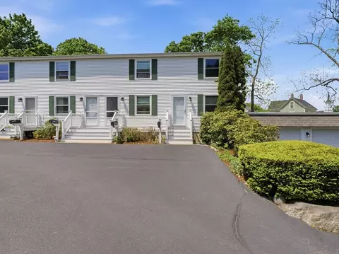 24 High St # -R, Rockport, MA 01966