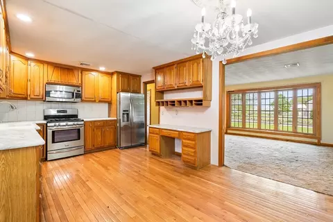 Kitchen - 334 Forest St, Raynham, MA 02767 photo 4 of 5