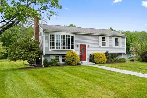 334 Forest St, Raynham, MA 02767