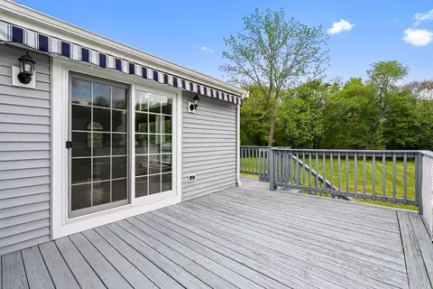 Exterior - 334 Forest St, Raynham, MA 02767 photo 8 of 13