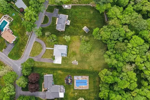 View/Area - 334 Forest St, Raynham, MA 02767 photo 1 of 2