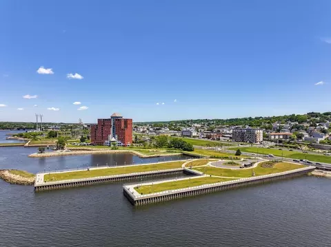 View/Area - 574 Durfee St, Fall River, MA 02720 photo 9 of 10