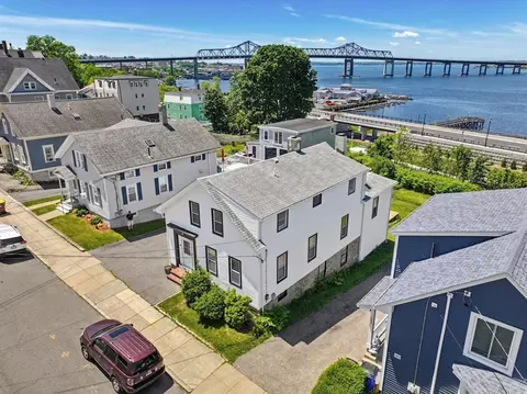 View/Area - 574 Durfee St, Fall River, MA 02720 photo 3 of 10