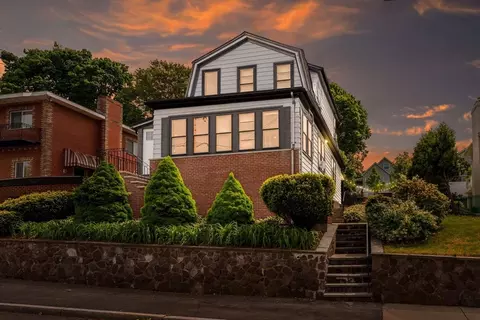 566 Proctor Ave, Revere, MA 02151