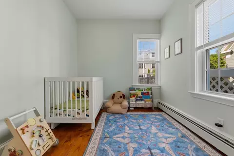 Bedroom - 44 Charnock St, Beverly, MA 01915 photo 4 of 5