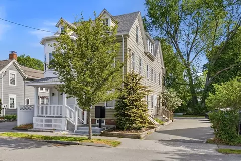 Exterior - 44 Charnock St, Beverly, MA 01915 photo 3 of 5