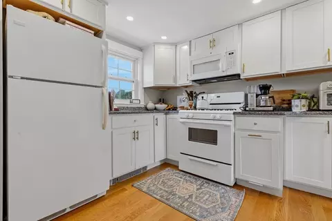 Kitchen - 44 Charnock St, Beverly, MA 01915 photo 2 of 4