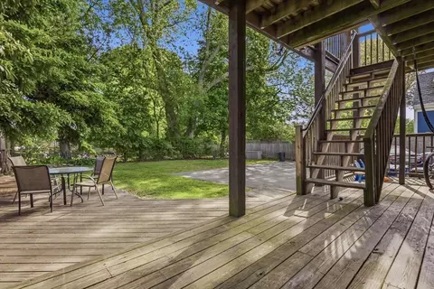 Exterior - 44 Charnock St, Beverly, MA 01915 photo 4 of 5