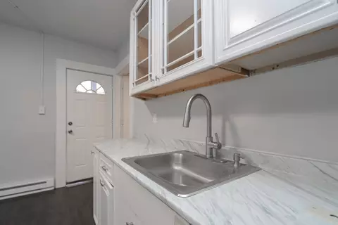 36-38 Chapel St, Springfield, MA 01109 photo 14