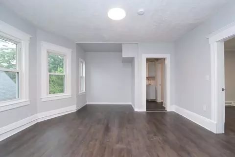 36-38 Chapel St, Springfield, MA 01109 photo 8