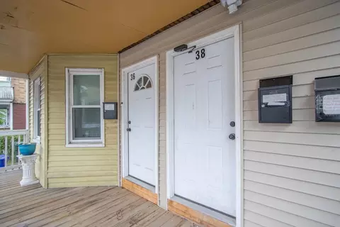 36-38 Chapel St, Springfield, MA 01109 photo 5