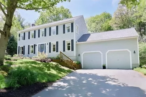 10 Windemere Way, Bridgewater, MA 02324