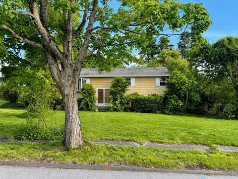 25 Pleasant Hill Run, West Boylston, MA 01583