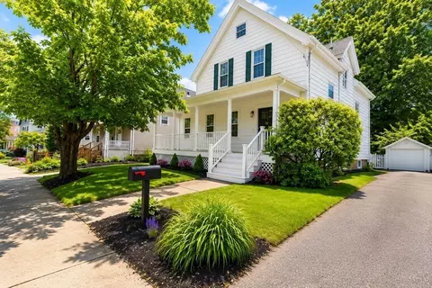 20 Hodges St, Attleboro, MA 02703