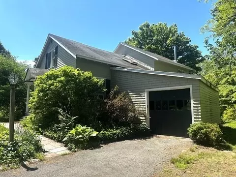 Exterior - 120 Charles River St, Needham, MA 02492 photo 3 of 11