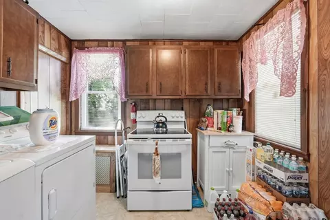 20 Lamar Ave, Worcester, MA 01604 photo 17